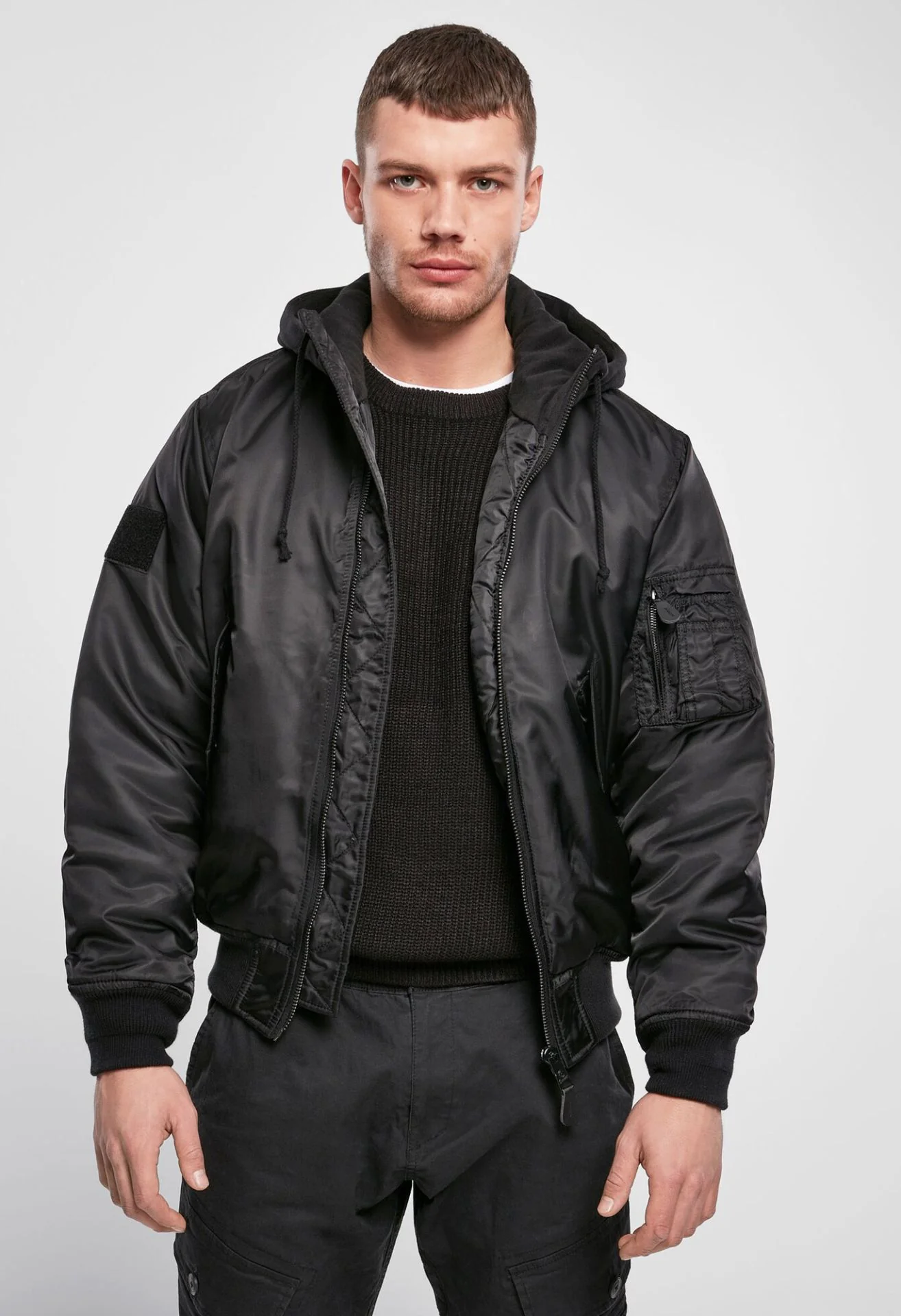 Fliegerjacke mit Sweat-Kapuze von Brandit - Image 3