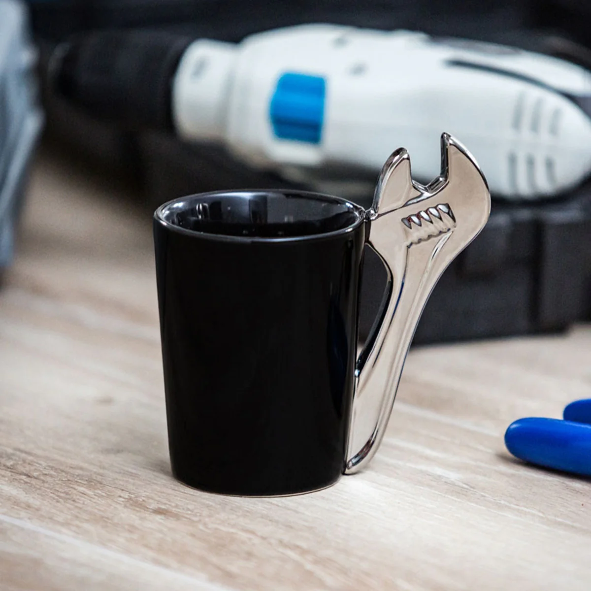 Tasse "Schraubenschlüssel" zum Selbstbeschriften
